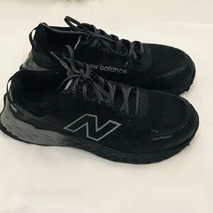 New Balance Black Running Sneakers